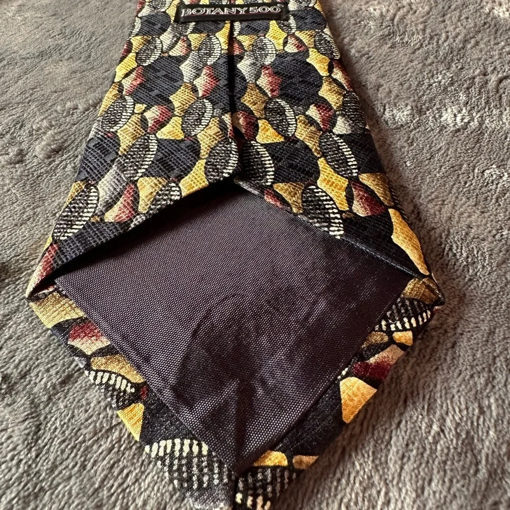 Botany 500 men’s silk‎ tie